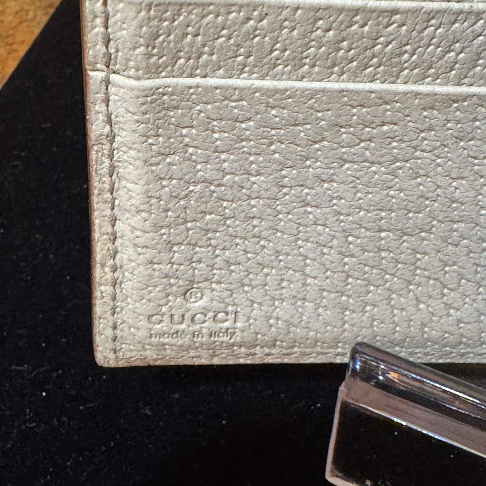 Gucci Beige and Red Wallet with Green Stripe - Picture 6 of 8